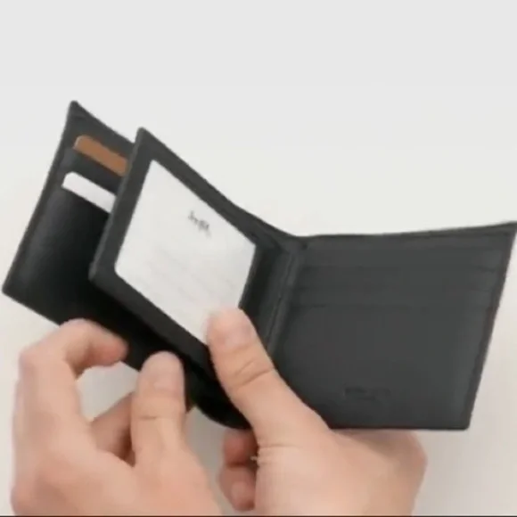 Men’s black leather Coach 3 in 1 wallet NWT. ID card holder slides out - Picture 2 of 16